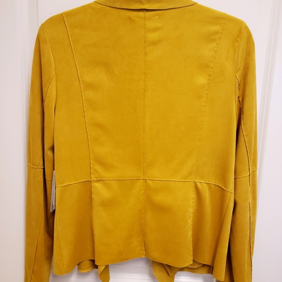 BAGATELLE Faux Suede Long Sleeve Drape-Front Yellow Jacket--M - Picture 5 of 14